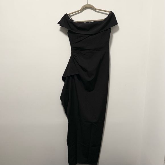 Vince Camuto Women’s of the Shoulder Black Long Dress Size 4 NWOT. - Picture 6 of 11